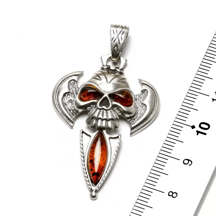 K522 Anhänger Totenkopf, cognac