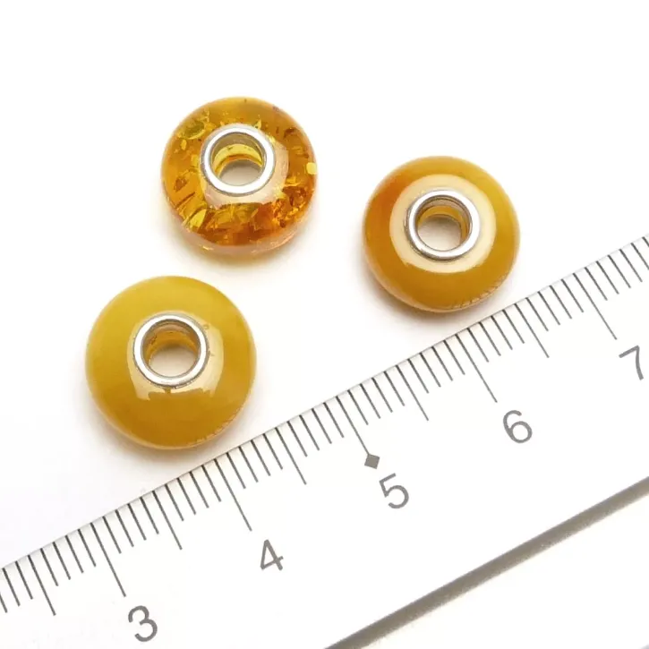 V17-01 AmberBeads
