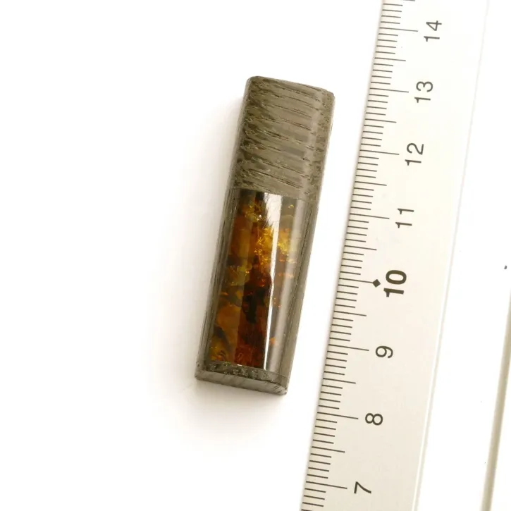V27-20 Anhänger Mooreiche, cognac/grün