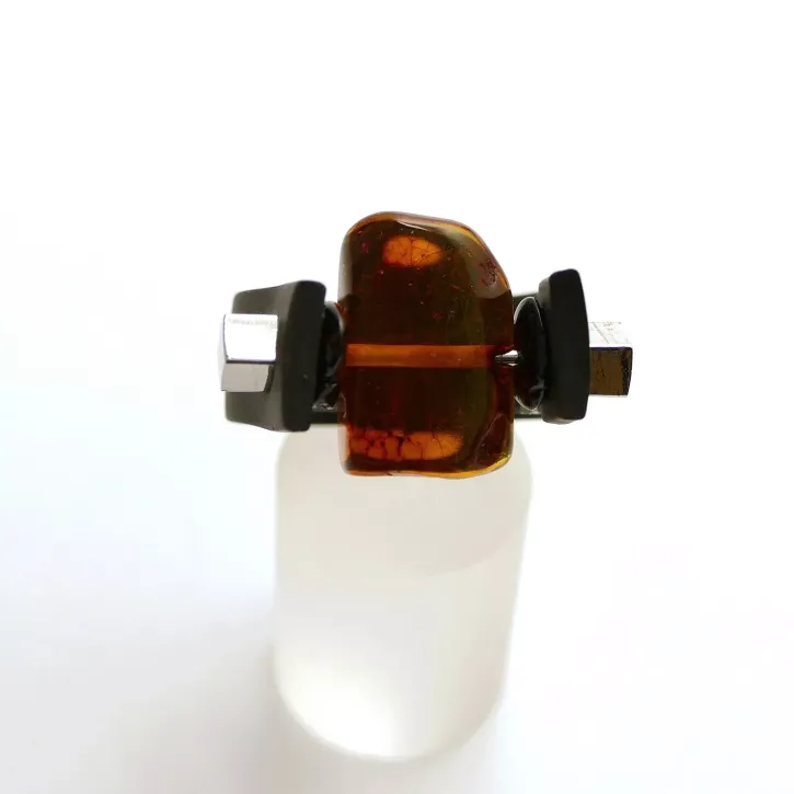 V37-04 Kautschuk Ring, cognac, Große 60-62