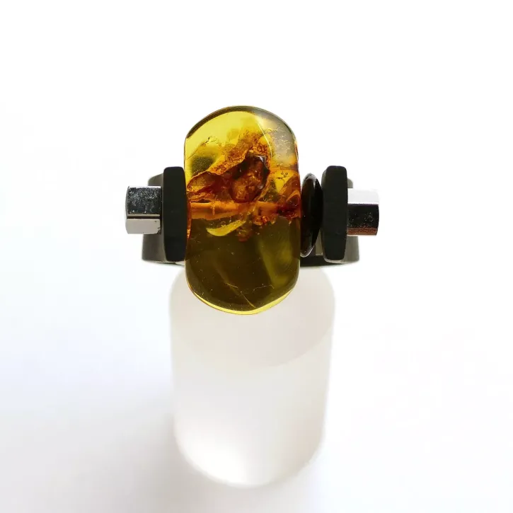 V37-06 Kautschuk Ring, cognac, Große 58-60