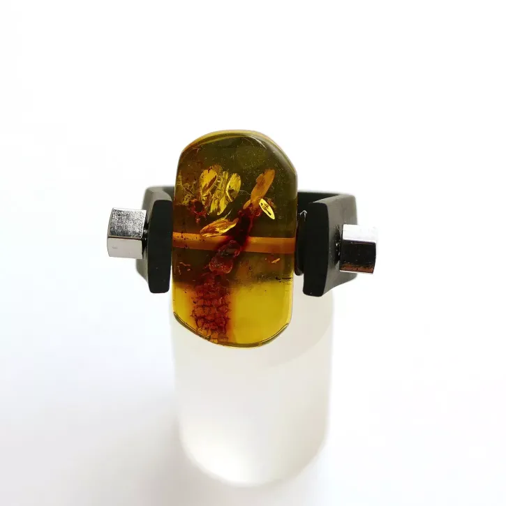 V37-07 Kautschuk Ring, cognac, Große 61-63